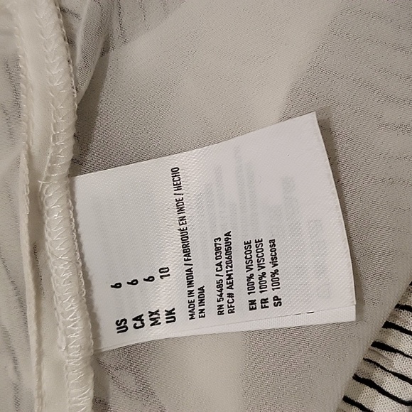 American Eagle Jumpsuit - Picture 14 of 14